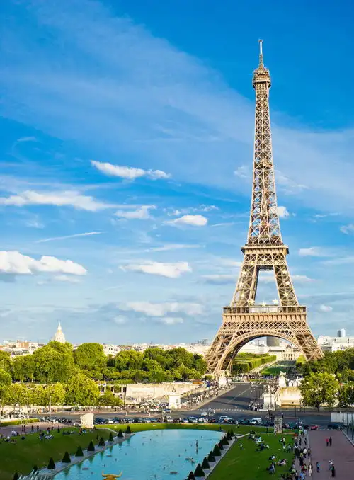  鸟巢水立方入选全球15大地标性建筑