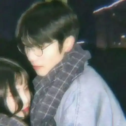  不烂大街的情侣头像