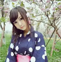 三姐妹头像,一左一右一中间