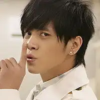  我想在网上找些图片那些明星的头像来画画,图片都好模糊我看不清请问哪里可以找到高清的头像,我想画素描