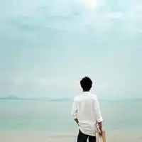  求一个和这个配对的情侣头像