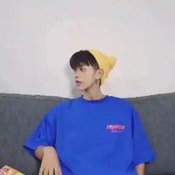  ins甜系情侣头像少女做累了,来给我做太太