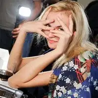  克隆qq空间大图模块