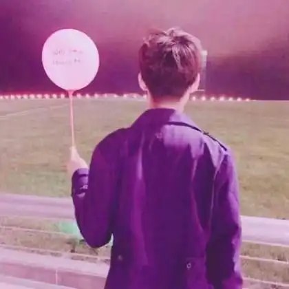  2020最新好看意境情侣头像一男一女一人一张图片