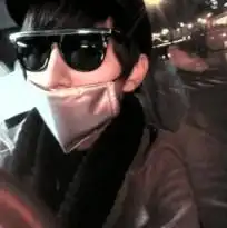  求这张图片的情侣头像