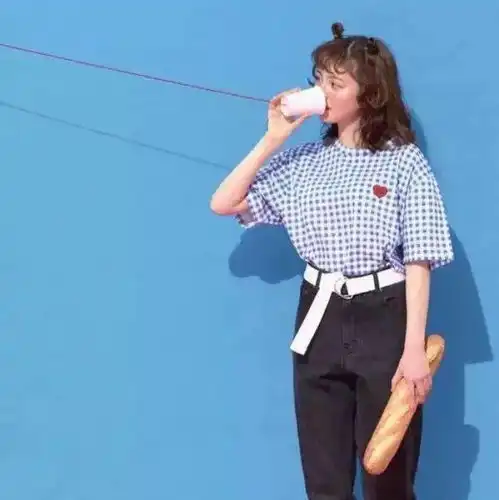  情侣头像恋爱可以慢慢谈肉必须趁热吃