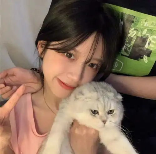  一组ins女生头像,请签收