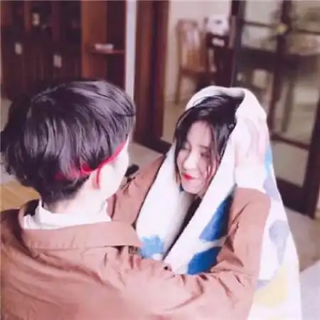  非主流韩系情侣头像时光是多么美好的事