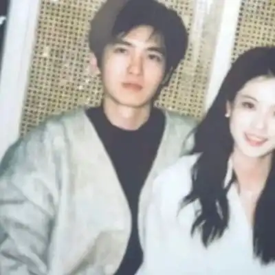  2023最新青春真挚真人情侣头像