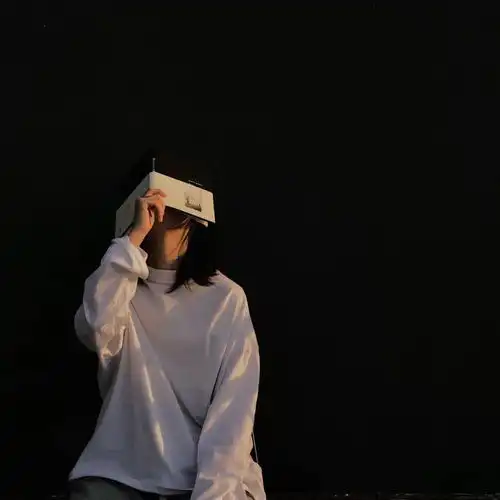  有什么脱单必备的招桃花头像