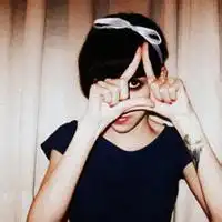  求类似这样的欧美头像,霸气一点