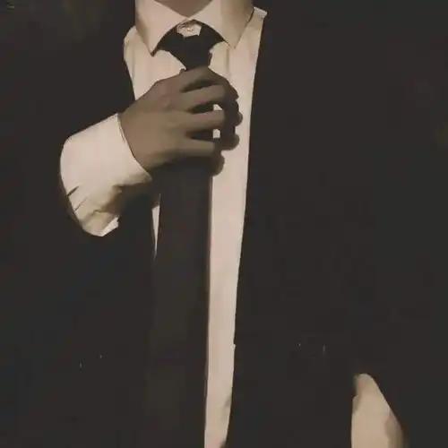  港风头像好怀念一闭眼就睡的日子