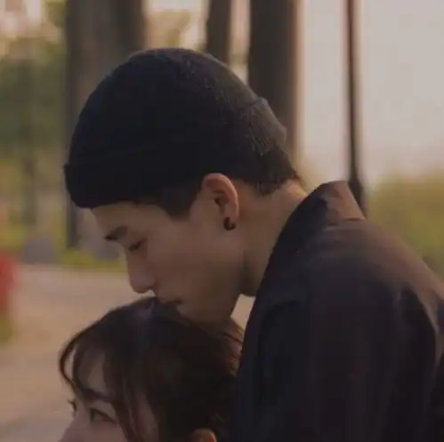  情侣头像小脾气是要你哄我