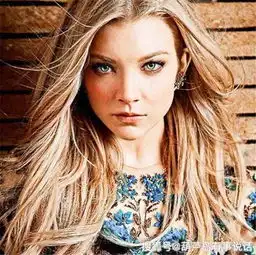  北珊莎和南玫瑰,两大美女谁跟胜一筹