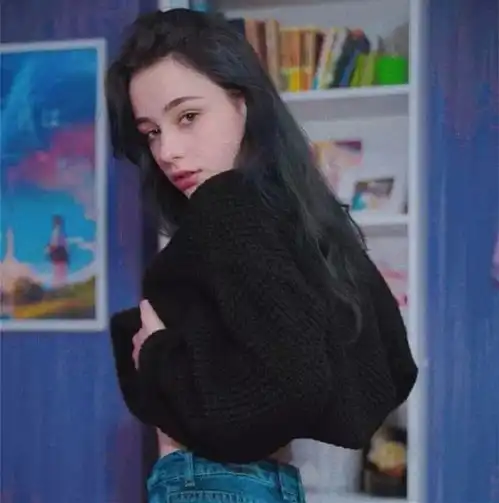  不得不说,她们的发型美的有点过分了