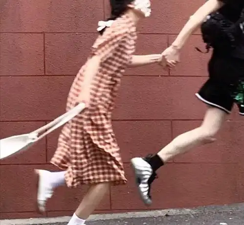  文艺的神仙官宣文案