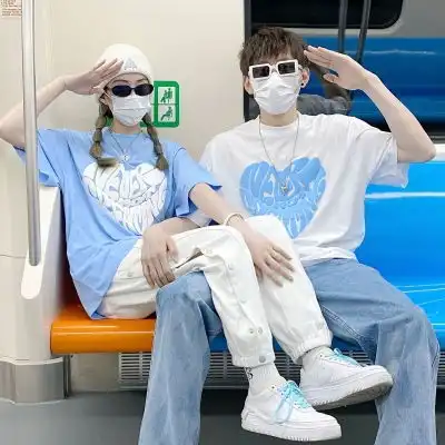  2021夏季让人心动的很潮的情侣头像那些寻常的生活才是闪光的日子