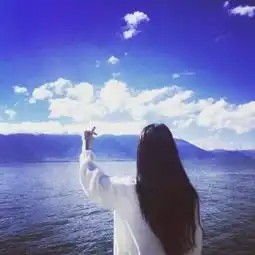  珍藏情侣头像千山万水不及你眉眼一分