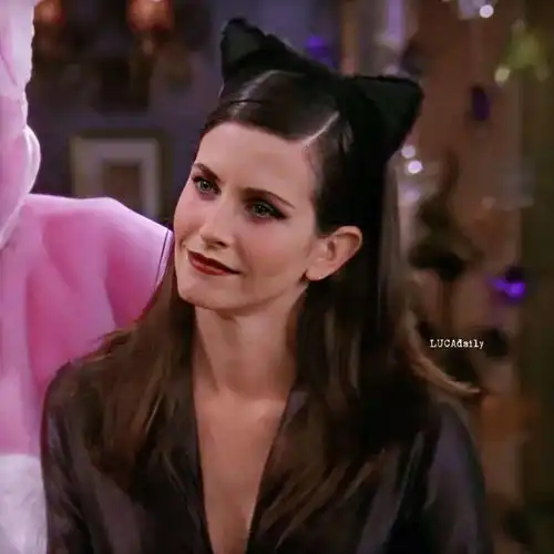  头像恋爱的酸臭能忘就忘金钱的芬芳必须记得