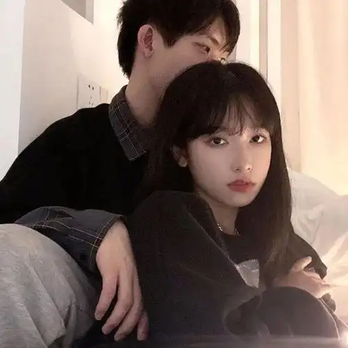  超赞情侣头像集来抱走吖