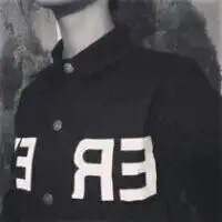  暗黑风格的闺蜜头像一人一张