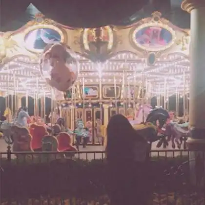  好看的微信背影情侣头像高清一男一女