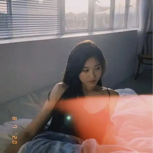  2023最新氛围感优雅女生头像