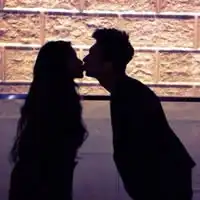  庆幸陪伴我的人是你情侣头像