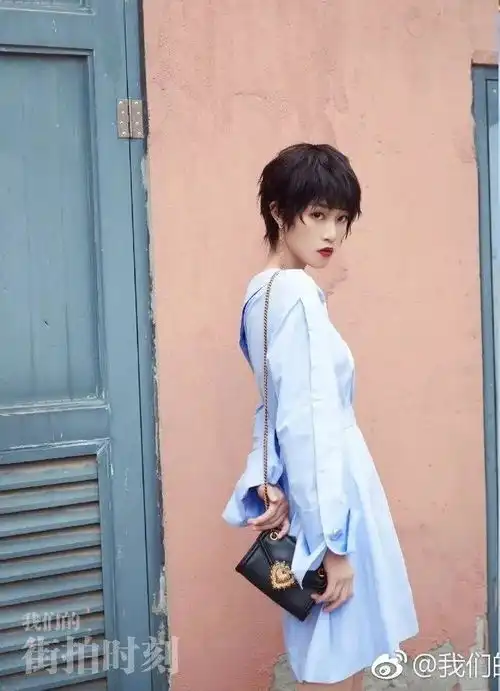  终于等到花木兰上映,刘亦菲倪妮刘诗诗她们都是迪士尼在逃公主吧