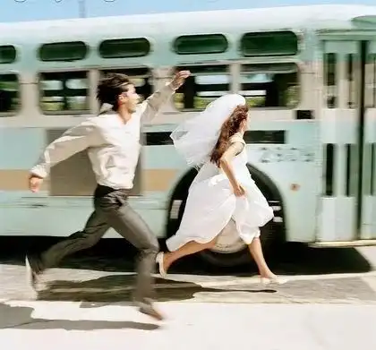  放下前任,立地成婚