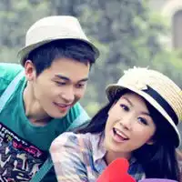  幸福唯美的qq情侣头像一对