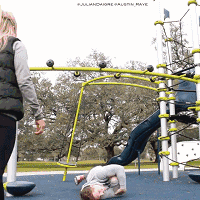  这对健身情侣颜值高的爆炸了虐狗指数井喷