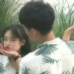  小清新情侣头像一对两张情侣头像一左一右不带字干净清晰