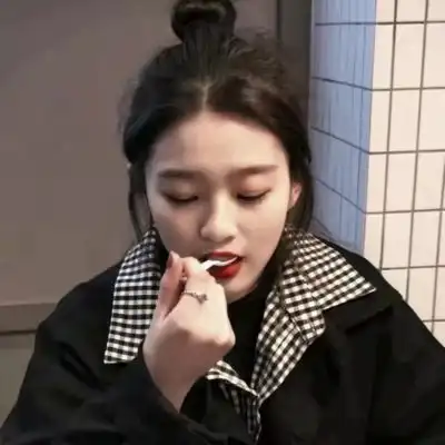  客桥可爱独特极致干净微信女头微信头像我要个性网