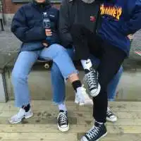 我们是最好的兄弟,半身不漏脸的兄弟头像