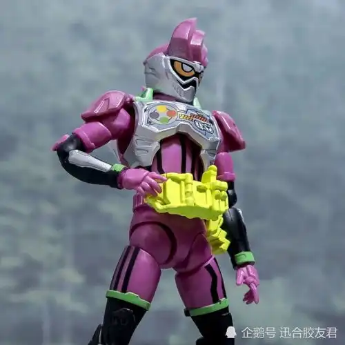  假面骑士食玩赏析艾克赛德涂装精细,骑士人收录多种武器替换臂