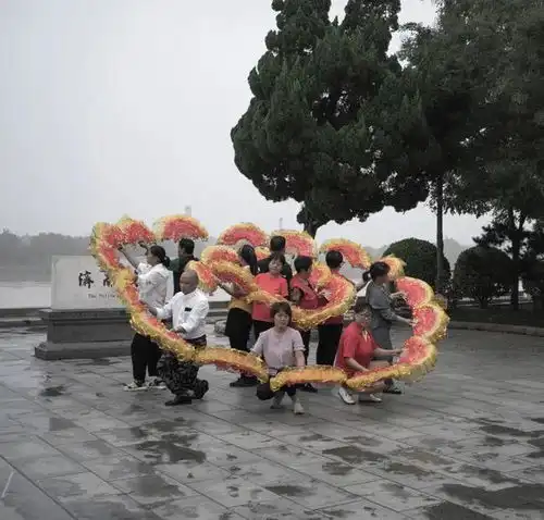  他,用影像记录下母亲河岸边的蜕变