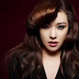  宋茜vs尼坤绯闻女友tiffany唯美妆容大比拼