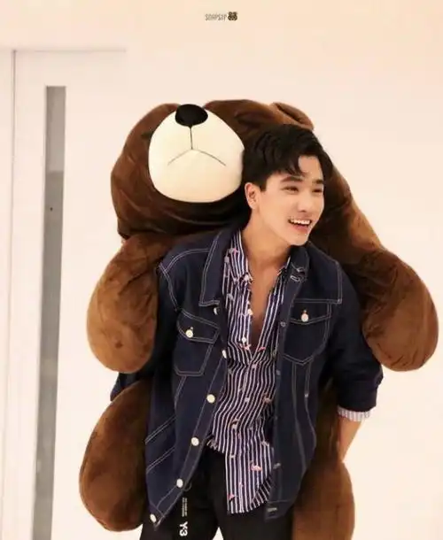  超人气泰剧偶像cp情侣档齐聚泰国mayaawards2020