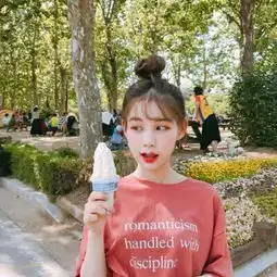 qq女生闺蜜头像一对两张萌遇见你是飘着樱花粉的浪漫....