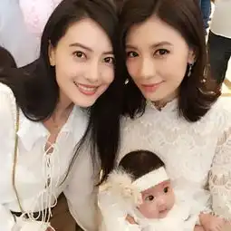 赵又廷甜蜜官宣高圆圆怀孕结婚5年,被宠成少女,这才是爱情最好的模样