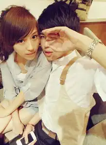  让男人拜倒在你的石榴裙下的10种性感