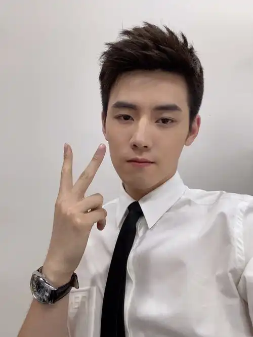  最火男歌手排名出炉华晨宇王源落榜,时代少年团多人上榜