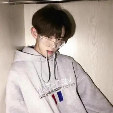  冷酷的情侣头像一男一女,单张一个人一张的