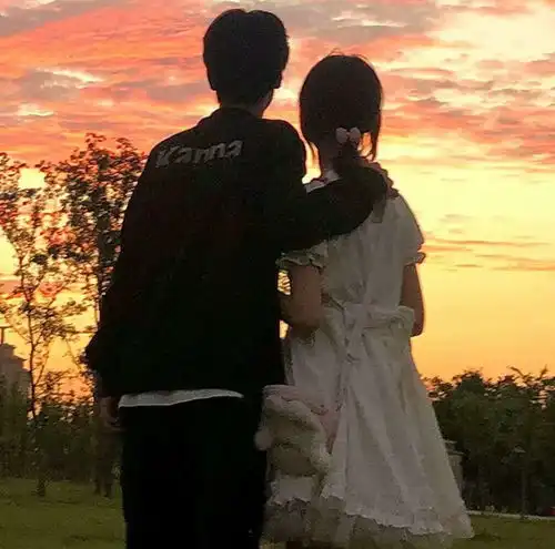  情侣头像丨优雅永不过时