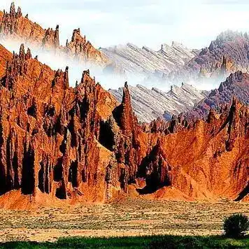  新疆的路,是看不完的美景