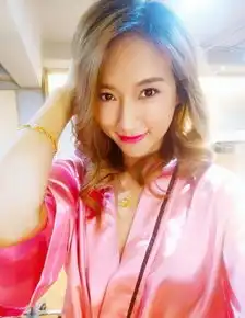 又一体坛女神前国手身上两纹身抢眼,坦言喜欢真枪实弹的感觉