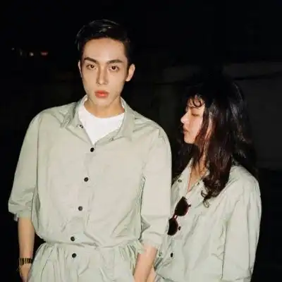  两人一组qq情侣头像