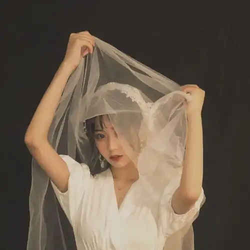 仙女系超暖闺蜜头像你有喜欢的人了,说一声,我帮你追