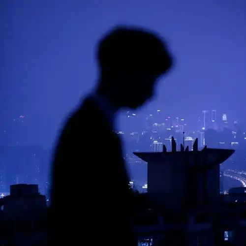  情侣头像你的每一条动态我都像在做阅读理解